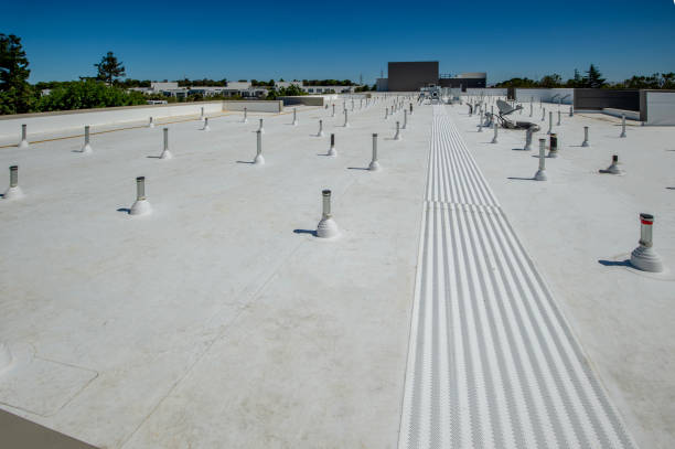 Best Asphalt Shingles Roofing  in Loma Ri, CA